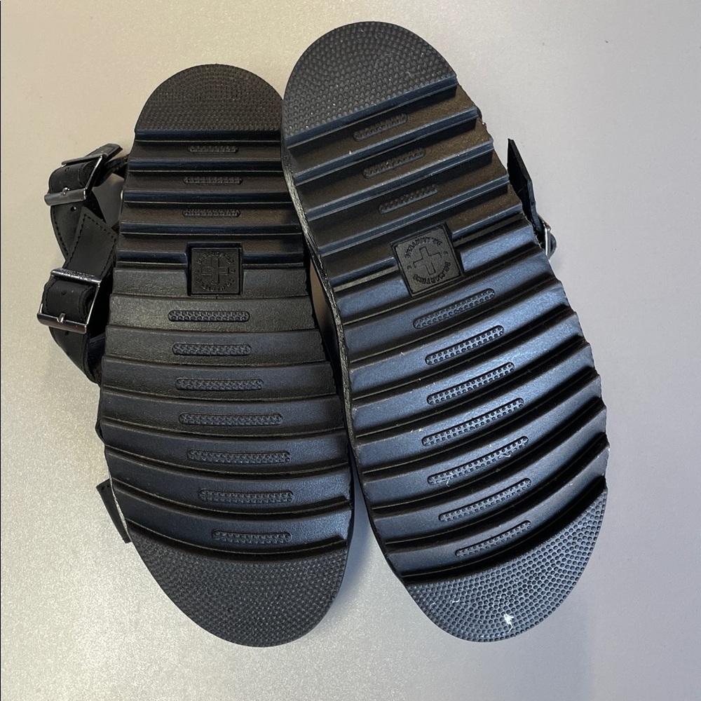 DR. MARTENS Women's Voss II Leather Strap Sandals Size 7 In Black - Picture 4 of 8